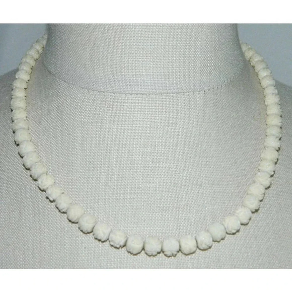 1/20 10k GF Ivory Colored Beaded Carved Celluloid - Picture 1 of 4